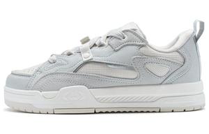 Антискользящие износостойкие низкие скейтерские кроссовки женские серо-белые XTEP