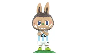 Фигурка Pop Mart Labubu The Monsters Argentina National Team Official Collection Blind Box, 15 см, Lautaro Martinez