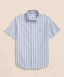 Рубашка с коротким рукавом из хлопкового поплина с сезонным узором, модель для пятницы.