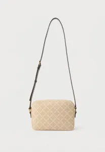 Сумка через плечо lolla By Malene Birger, Feather