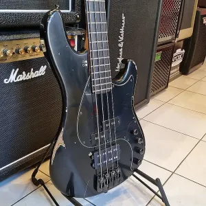 Sandberg California VM4 Oliver Riedel Signature 2025 - Хардкорный состаренный черный бас-гитара