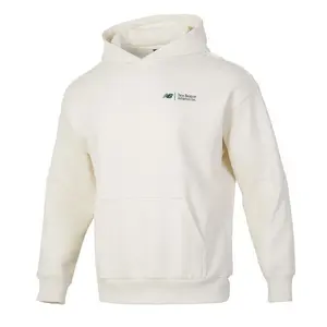 Свитшот мужской экрю New Balance