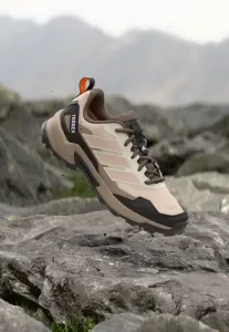 Походные ботинки eastrail 3 Adidas Terrex, Taupe/Chalky Brown
