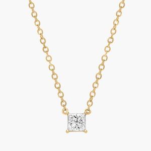 Подвеска с бриллиантом-солитером огранки «принцесса» из желтого золота 14 карат (1/4 карата, два цвета — HI / SI1-SI2) Blue Nile