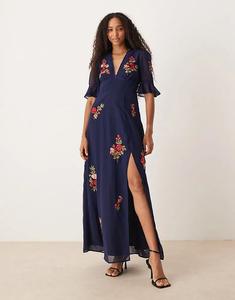 Платье макси Hope & Ivy с вышивкой, V-образным вырезом и открытой спиной, темно-синего цвета