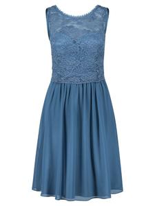 Короткое платье Vera Mont Abendkleid mit Spitze, цвет Hushed Blue