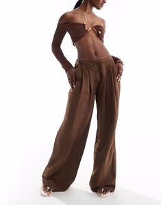 Широкие брюки Stradivarius с жатым эффектом коричневого цвета