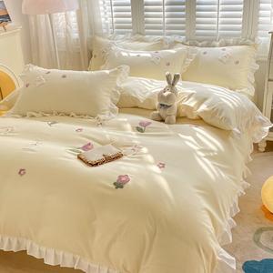 Disney Комплект постельного белья 4 предмета, 200x220 см, ткань мягкая и комфортная, цвет молочно-желтый, Yujinxiangtu