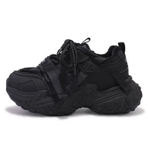 SNXR Женские низкие массивные кроссовки бежево-черные на флисовой подкладке, цвет Black Fleece-Lined