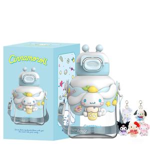 Sanrio Практичная соломенная кружка из материала Tritan, мультиколор, 700 мл