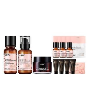 Наборы для ухода за кожей Unisex HBN