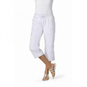 Женщина в женских брюках-капри трансформируемой длины больших размеров Woman Within, белый