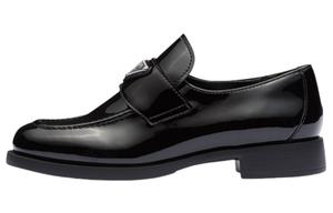 Prada Женская повседневная обувь Женский