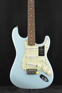 Fender Limited Edition Vintera II Road Worn '60s Stratocaster, ультрамариново-синий с грифом из палисандра