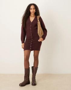 Трикотажное мини-платье Gina Tricot с длинными рукавами и застежкой на пуговицы бордового цвета