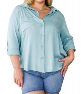 Блузка «Непоколебимая уверенность» светло-голубого цвета 143 STORY