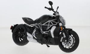Maisto Ducati X Diavel S Silver Black 2013 1:12 20-20101
