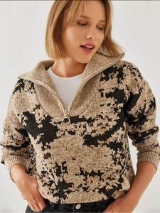 Bianco Lucci Свитер в верблюжьем, крапчатом бежевом цвете