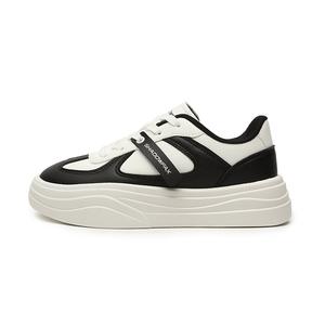 SHADOWFAX Женские повседневные туфли на низком ходу с амортизацией и противоскользящей подошвой черно-белые, цвет Black White