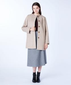 Шерстяное пальто без воротника из бобровой шерсти