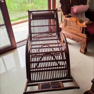 Плетеное кресло-качалка из натурального бамбука и ротанга для отдыха