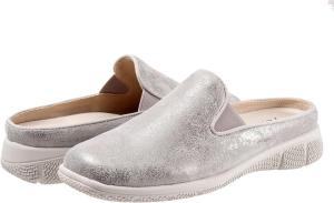 Лоферы Trotters Uma, цвет Silver Metallic