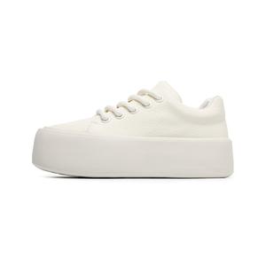 MOMGOG Легкие дышащие низкие скейтерские кроссовки для мужчин с эффектом увеличения роста белые, цвет White