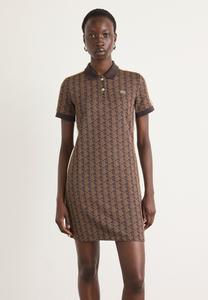 Платье Lacoste Shift dress, Velvet/Date Brown/Brown