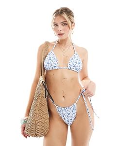 Плавки бикини New Look с мелким цветочным принтом в сине-белой гамме