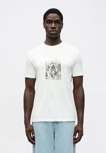 Футболка Armani Exchange Print T-shirt, Off White/Off-White