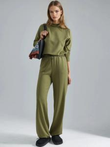 Hiccup Спортивный костюм в цвете Olive