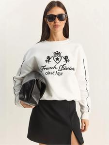 Bianco Lucci Свитшот в белом цвете