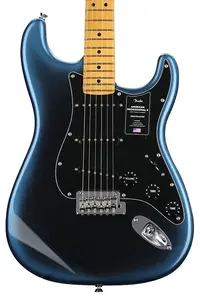 Fender American Professional II Stratocaster - Темная ночь с грифом из клена