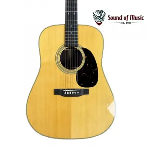 Акустическая гитара Martin D-28 с чехлом жесткого типа - натуральный глянец