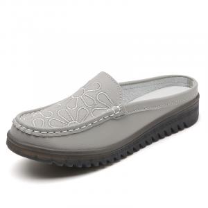 Мюли женские с закрытым носком женские Reivantix, цвет Cameo Brown