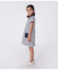 Платье с короткими рукавами