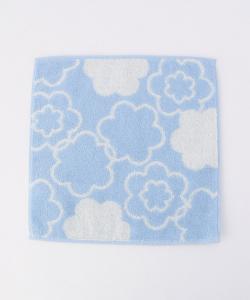 Платок с цветочным узором