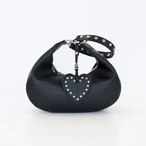 Сумка-полумесяц Wear-2-Ways с заклепками Bcbgeneration, черный