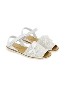 Босоножки с блестками Monnalisa, белый