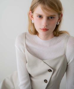 Прозрачный вязаный свитер с высоким воротником Noela, цвет Off White