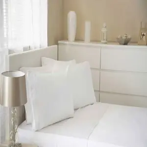 Простыня Premium, плотность 500 нитей, BM291 (односпальная кровать), белая Belledorm