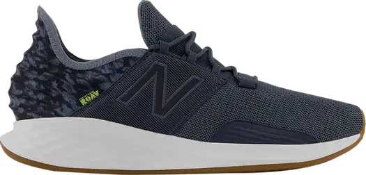Кроссовки New Balance Fresh Foam Roav 2E Wide 'Gray Gum', серый