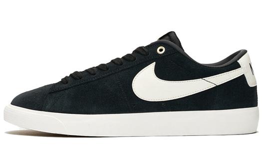 Кроссовки Nike Zoom SB Blazer Low GT, черный/белый