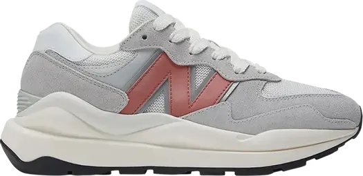 Кроссовки New Balance Wmns 57/40 'Light Aluminum Mineral Red', серый