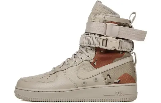 Кроссовки Nike SF Air Force 1, светло-бежевый/камуфляжный
