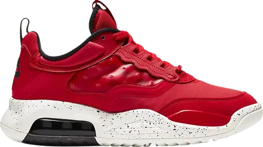 Кроссовки Nike Jordan Air Max 200 'Fire Red', красный