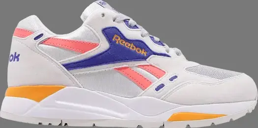 Кроссовки bolton essential mu 'chalk' Reebok, пломбир