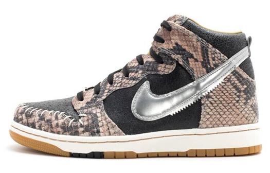 Кроссовки Nike Dunk High Cmft Premium QS, черный/бежево-коричневый