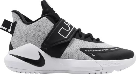 Кроссовки Nike LeBron Ambassador 12 'Black White', черный