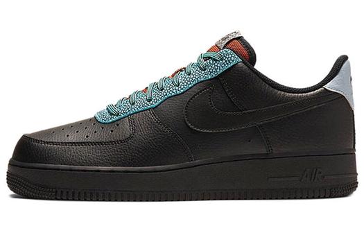 Кроссовки Nike Air Force 1 Low '07 LV8, черный/бирюзовый